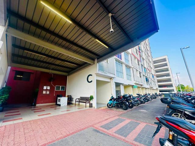 Apartment for sale in Tanjong Sepat, Selangor