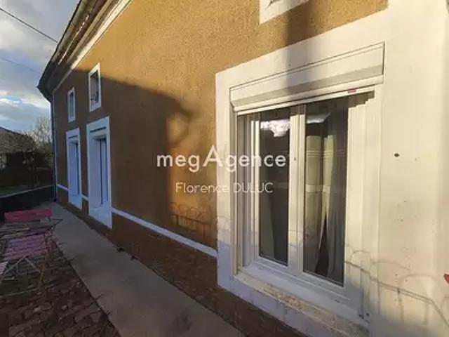 Maison vente à Saint-Jean-d'Angély, Massac