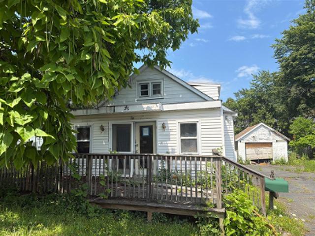 House for sale in Clinton Park, Town of East Greenbush
