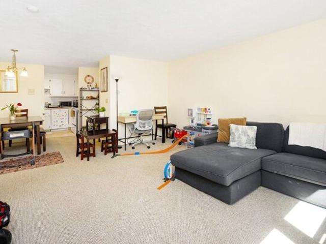 Condo for sale in Boxborough, Middlesex County