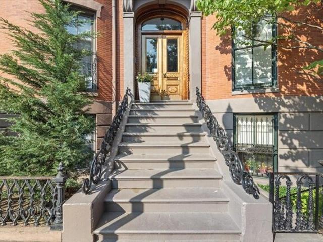 Condo for sale in Boston, Massachusetts