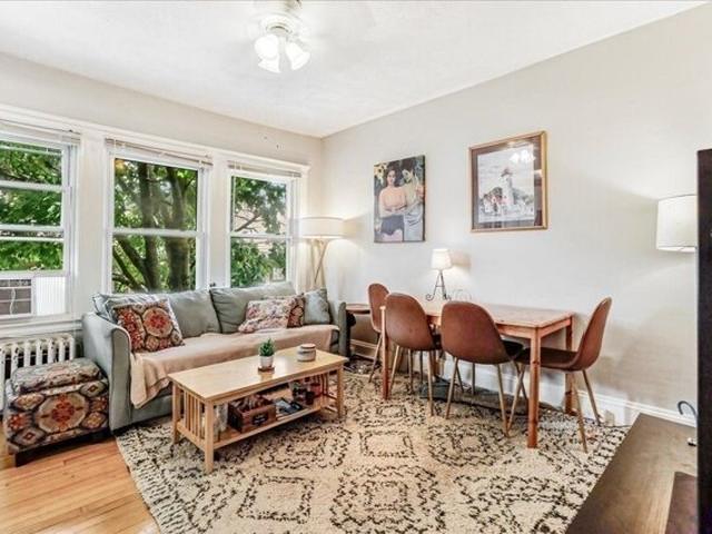Condo for sale in Cambridge