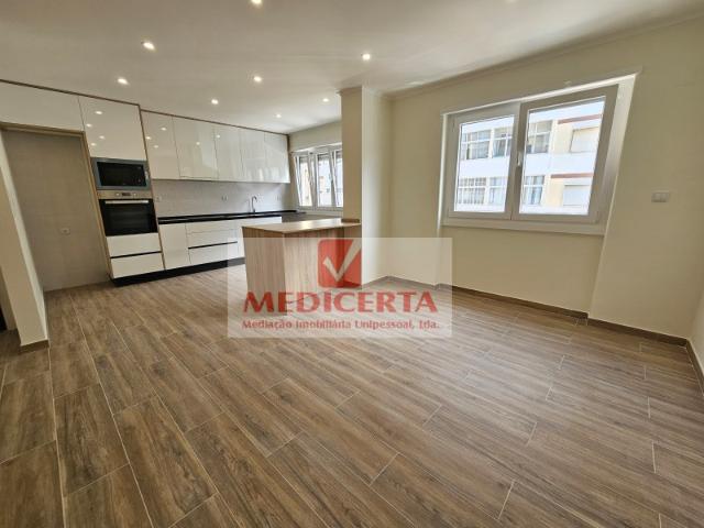 Apartamento alugar em Quinta de Santo António da Barôta, Sintra