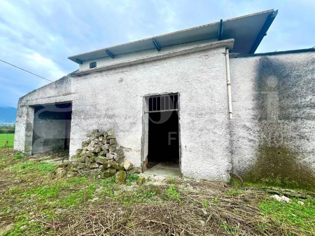 Rustico in vendita a Alife, Caserta