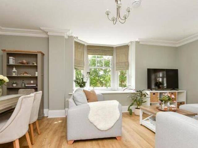 House for sale in Red Hill, Surrey