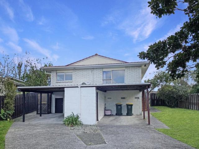 House for rent in Massey, Henderson-Massey