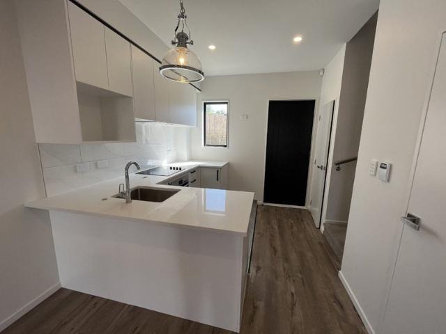 House for rent in Massey West, Henderson-Massey