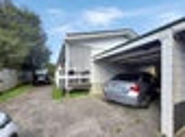 Apartment for rent in Royal Heights, Henderson-Massey