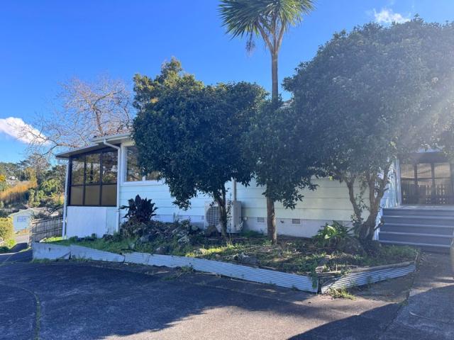 House for rent in Oratia, Oroua County