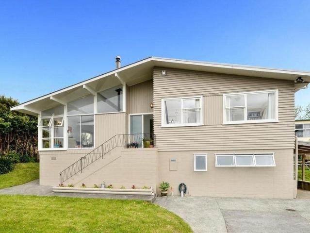House for rent in Massey, Henderson-Massey