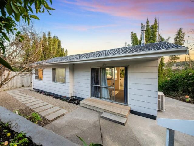 House for rent in Royal Heights, Henderson-Massey