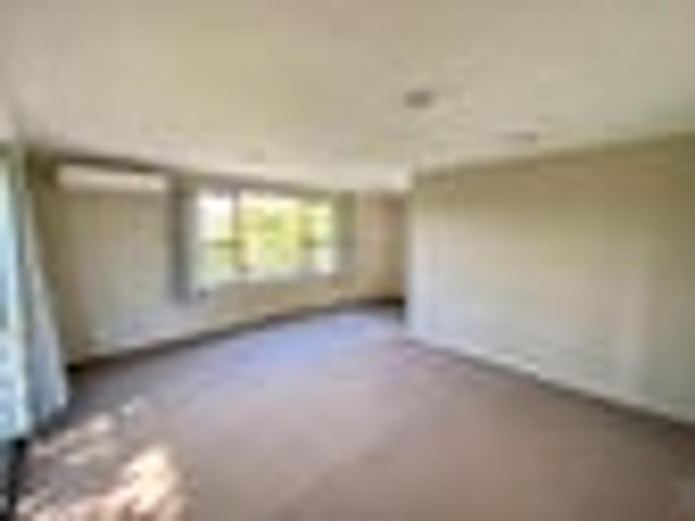 House for rent in Massey, Henderson-Massey