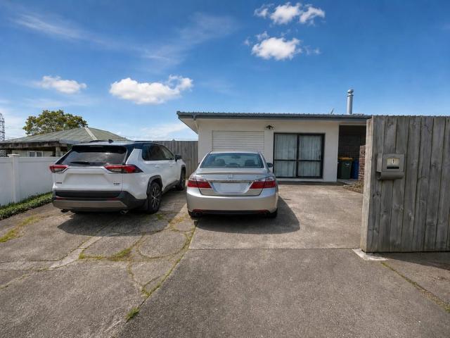 Apartment for rent in Massey West, Henderson-Massey