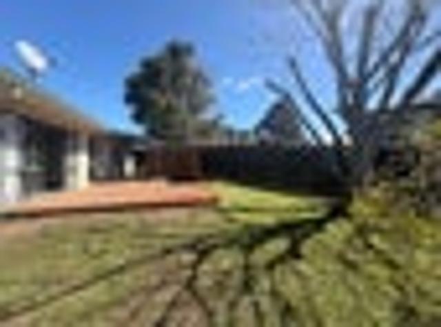 House for rent in Royal Heights, Henderson-Massey