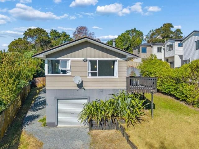 House for rent in Massey West, Henderson-Massey