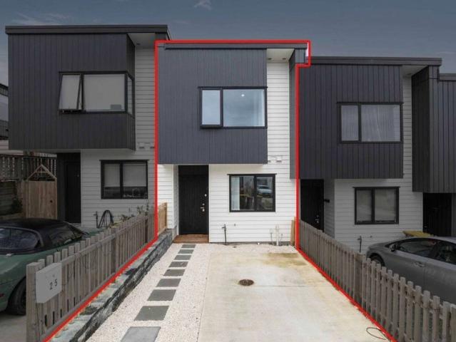 House for rent in Oratia