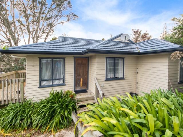 House for rent in Massey West, Henderson-Massey
