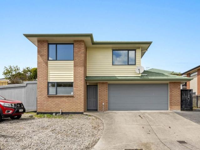 House for rent in Royal Heights, Henderson-Massey