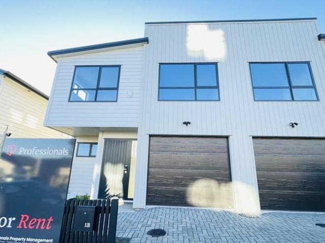 House for rent in Oratia