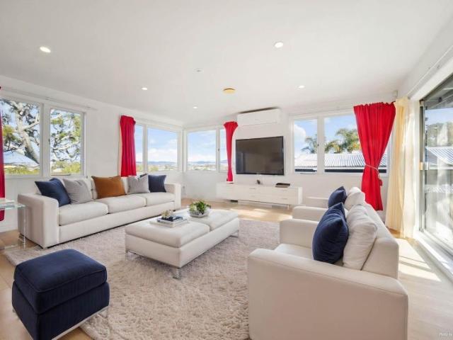 House for rent in Massey, Henderson-Massey