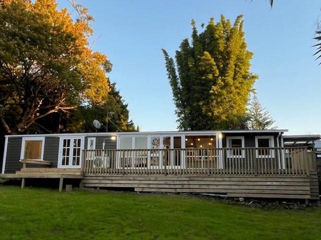 House for rent in Oratia, Oroua County