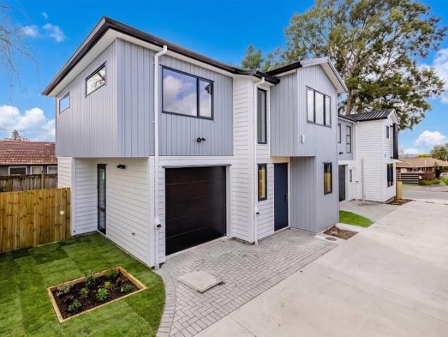 House for rent in Royal Heights, Henderson-Massey