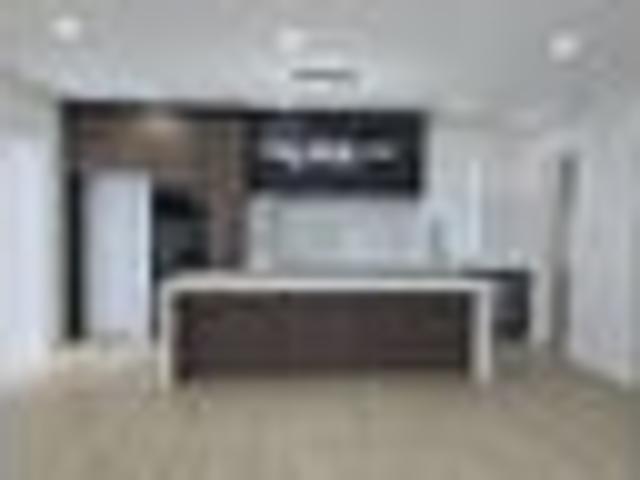 Townhouse for rent in Massey West, Henderson-Massey