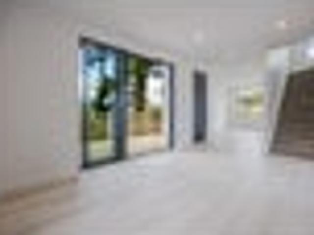 House for rent in Royal Heights, Henderson-Massey
