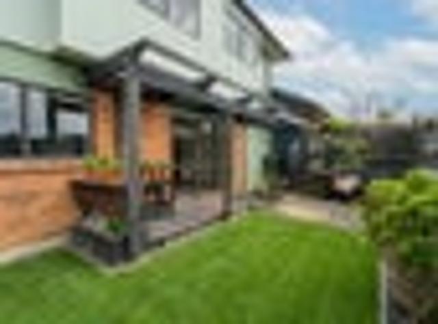 House for rent in Massey, Henderson-Massey