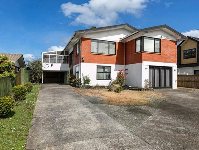 House for rent in Oratia