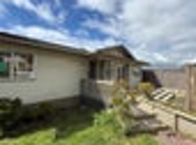 House for rent in Massey, Henderson-Massey