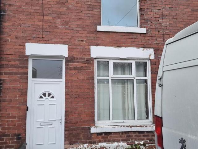 House for rent in Chesham, Bury