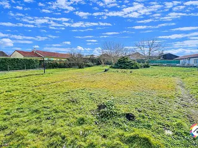 Terrain vente à Bourg-en-Bresse, Massieux