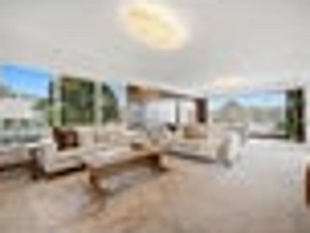 House for sale in Wairau Valley