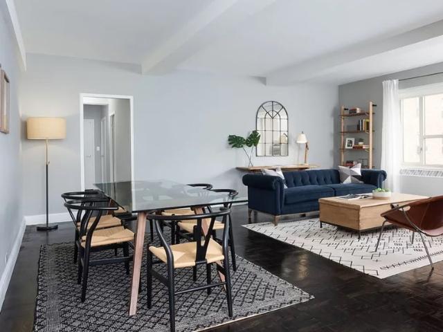 Room for rent in Arverne, New York