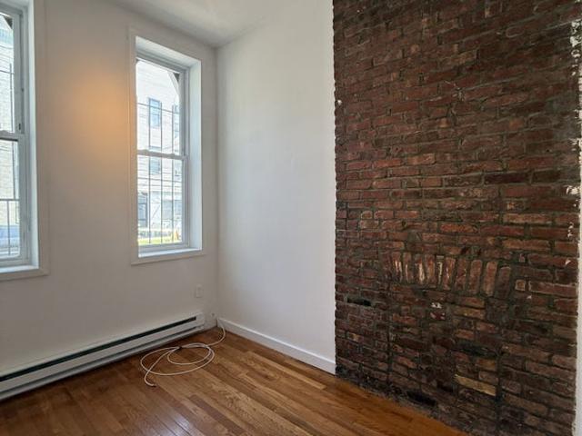 Room for rent in Queens, Arverne