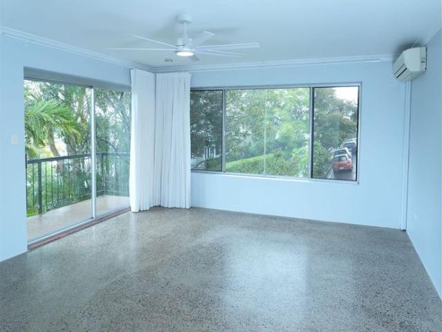 Townhouse for rent in Toombul, Queensland