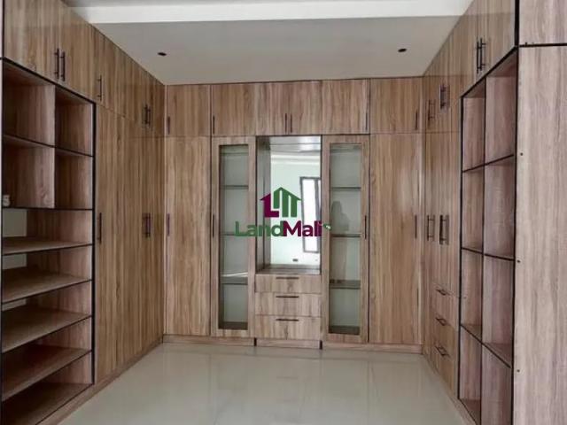 Property for sale in Eti Osa, Abuja