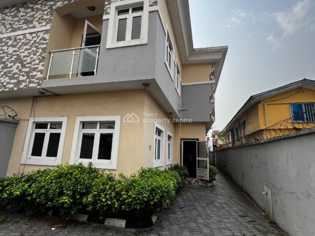 Duplex for sale in Surulere , Surulere