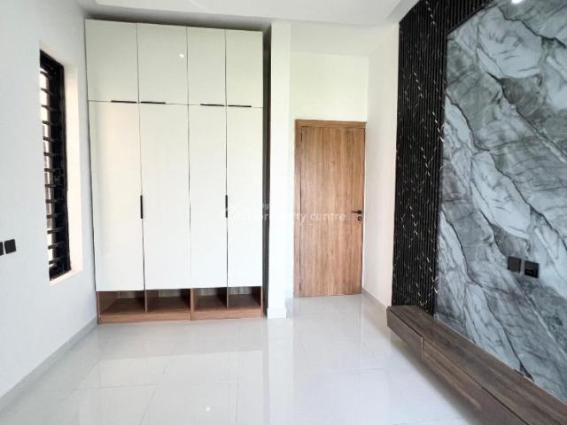 House for sale in Eti Osa, Abuja