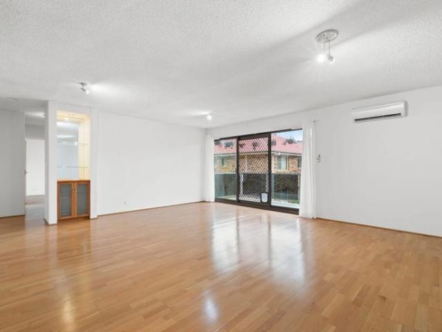 Apartment for rent in Toombul, Queensland