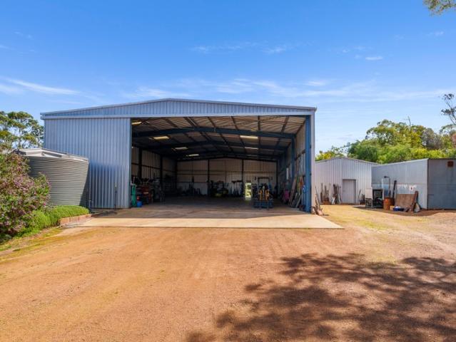 Warehouse for sale in Morangup, Shire Of Toodyay