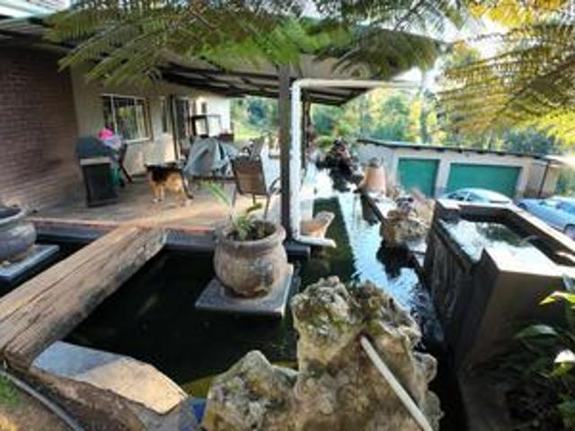 House for sale in Hilton