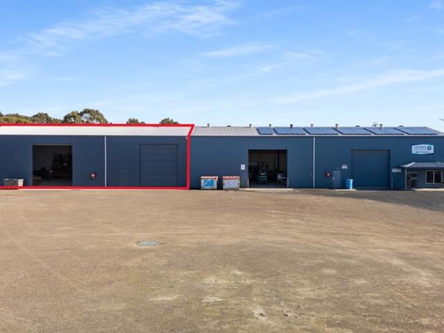 Warehouse for rent in Mount Gambier, South Australia