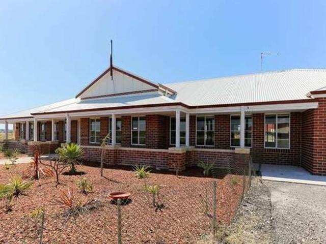 House for rent in Cockburn, Western Australia