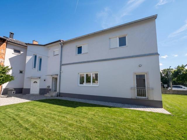 Haus kaufen in Wiener Neustadt, Niederösterreich