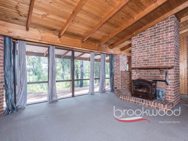 House for sale in Stoneville, Western Australia