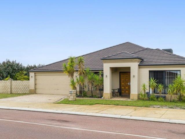 House for sale in Canning Vale, Western Australia