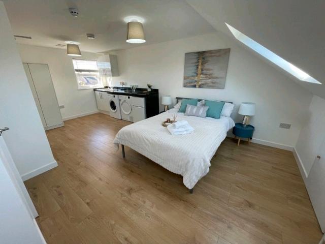 Studio for rent in Dollis Hill, Greater London