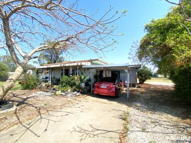 Cottage for sale in Gatton, Queensland
